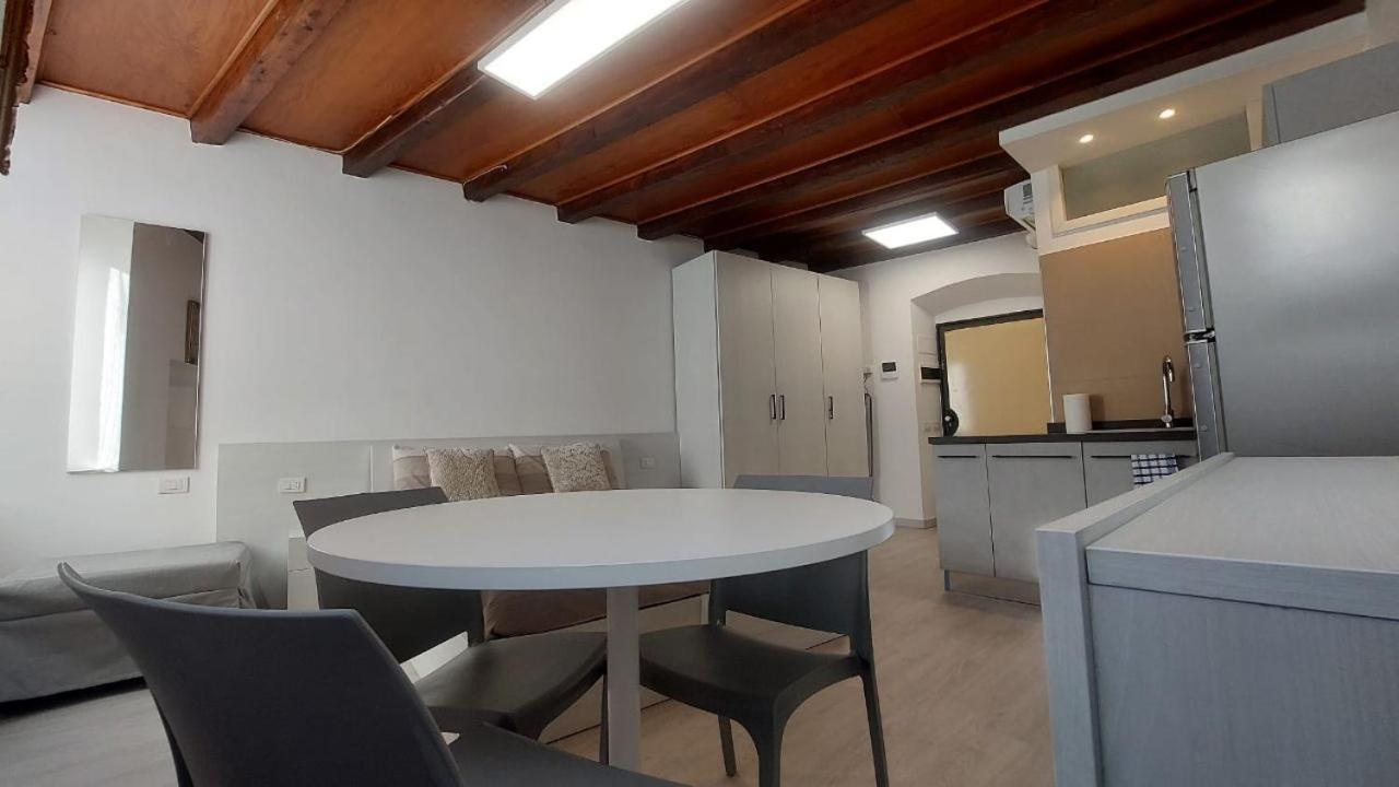 דירות ברגמו Loftcentre מראה חיצוני תמונה